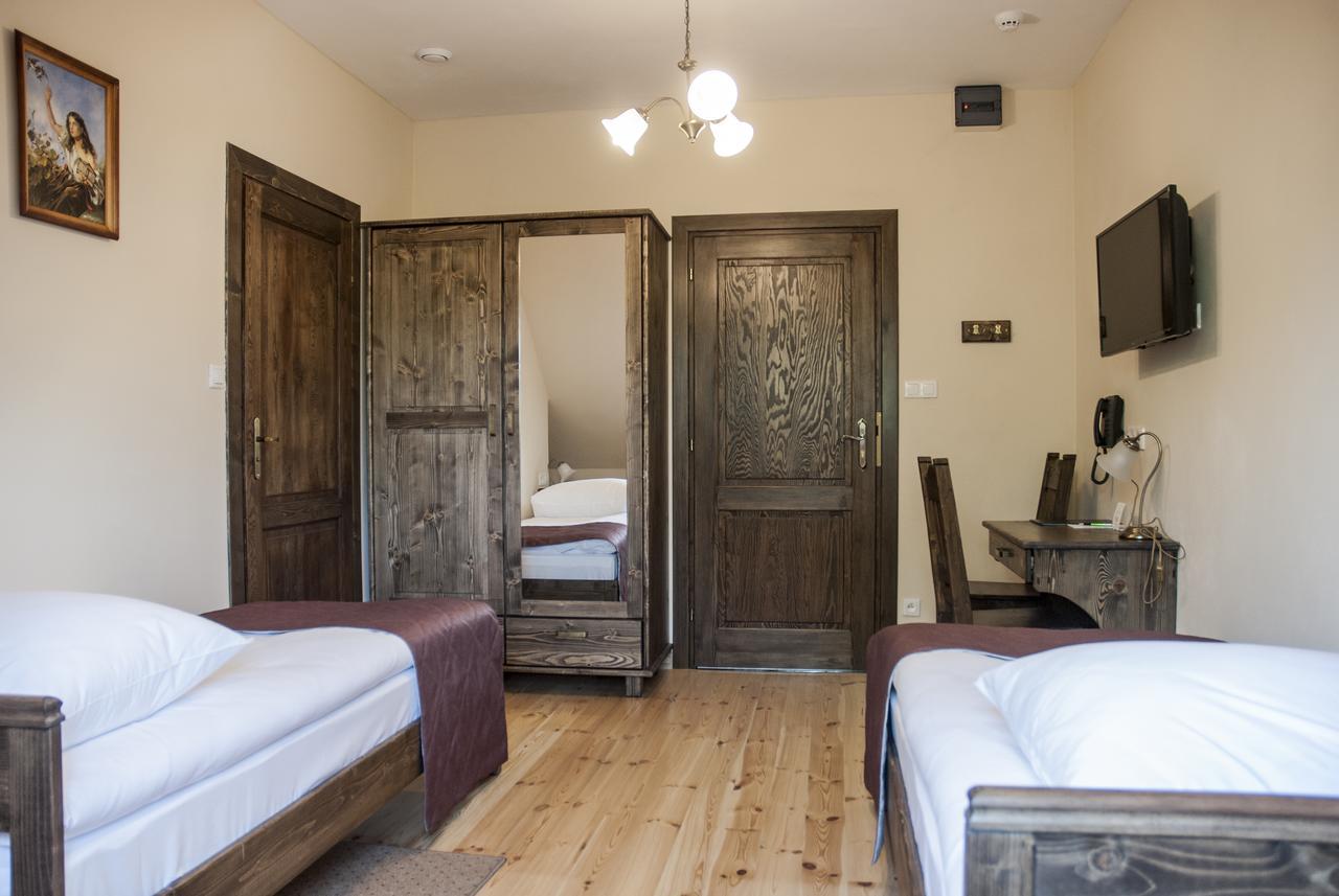 Hotel Pod Kogutkiem Krzywaczka Eksteriør billede